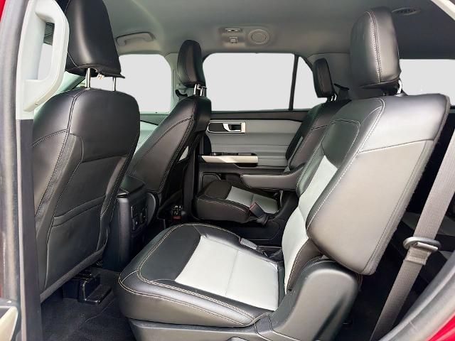 2022 Ford Explorer - $22,755