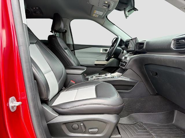 2022 Ford Explorer - $22,755