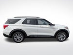 2023 Explorer Thumbnail 9