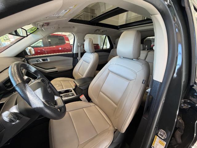 2023 Ford Explorer - $31,975
