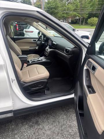 2023 Ford Explorer - $28,950