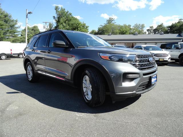 2023 Ford Explorer - $27,999