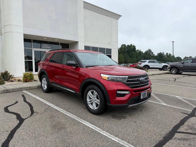 2023 Ford Explorer - $34,995