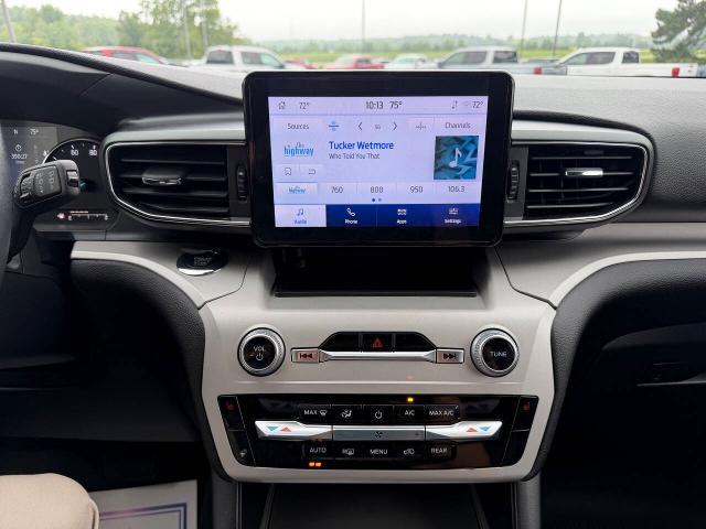 2023 Ford Explorer - $34,995