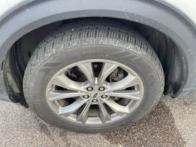 2023 Ford Explorer - $31,200