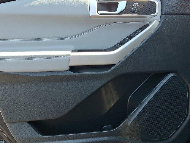2023 Ford Explorer - $29,000