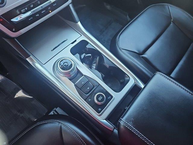 2023 Ford Explorer - $30,998