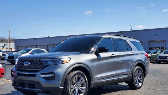 2023 Ford Explorer XLT