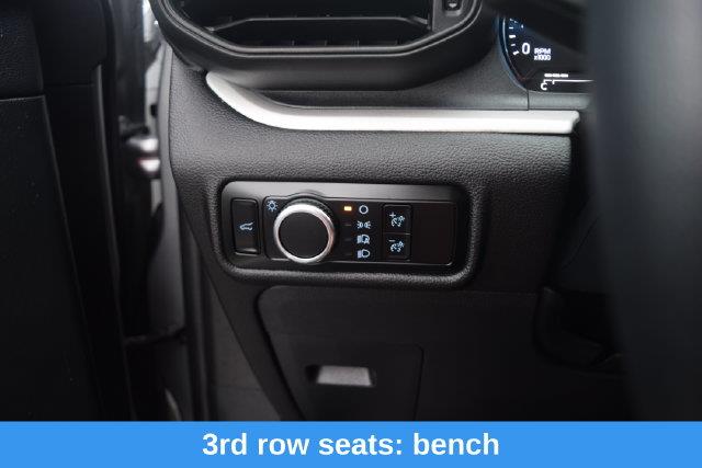 2023 Ford Explorer - $28,100