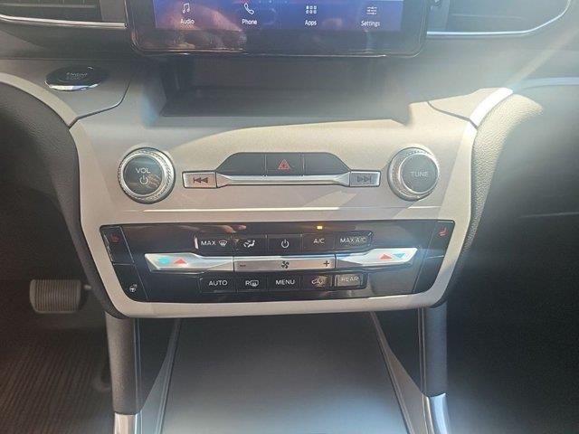 2024 Ford Explorer - $32,588