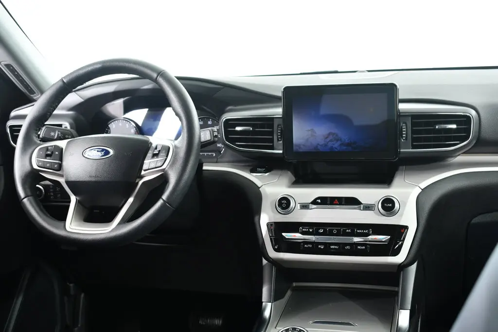 2024 Ford Explorer - $32,455
