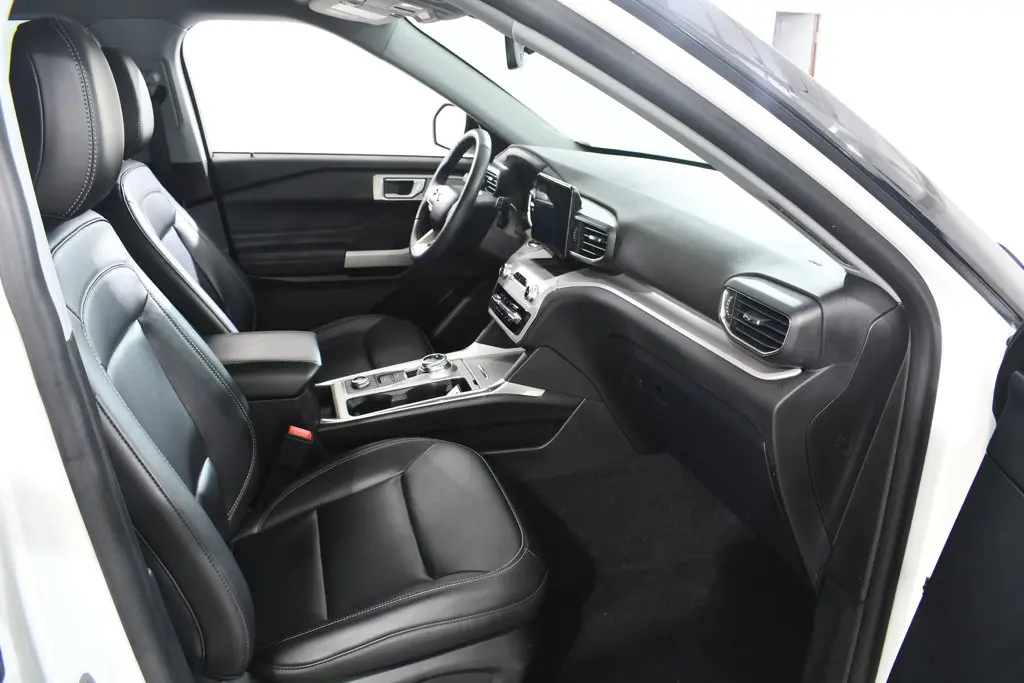 2024 Ford Explorer - $32,455