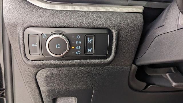 2024 Ford Explorer - $33,673