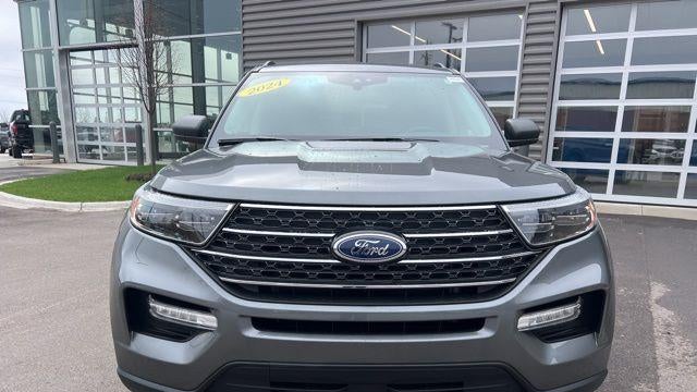 2024 Ford Explorer XLT