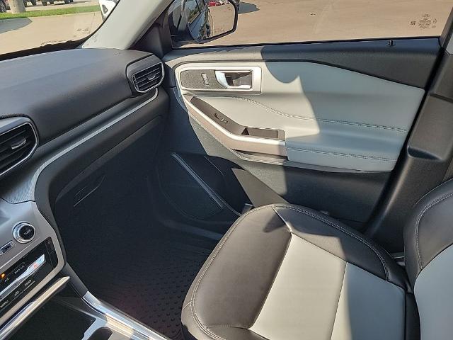 2024 Ford Explorer - $30,288