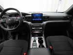 2020 Explorer Thumbnail 5