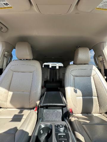 2020 Ford Explorer - $18,995