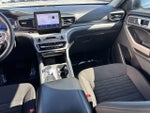 2021 Explorer Thumbnail 32