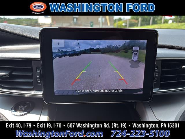 2022 Ford Explorer - $28,500