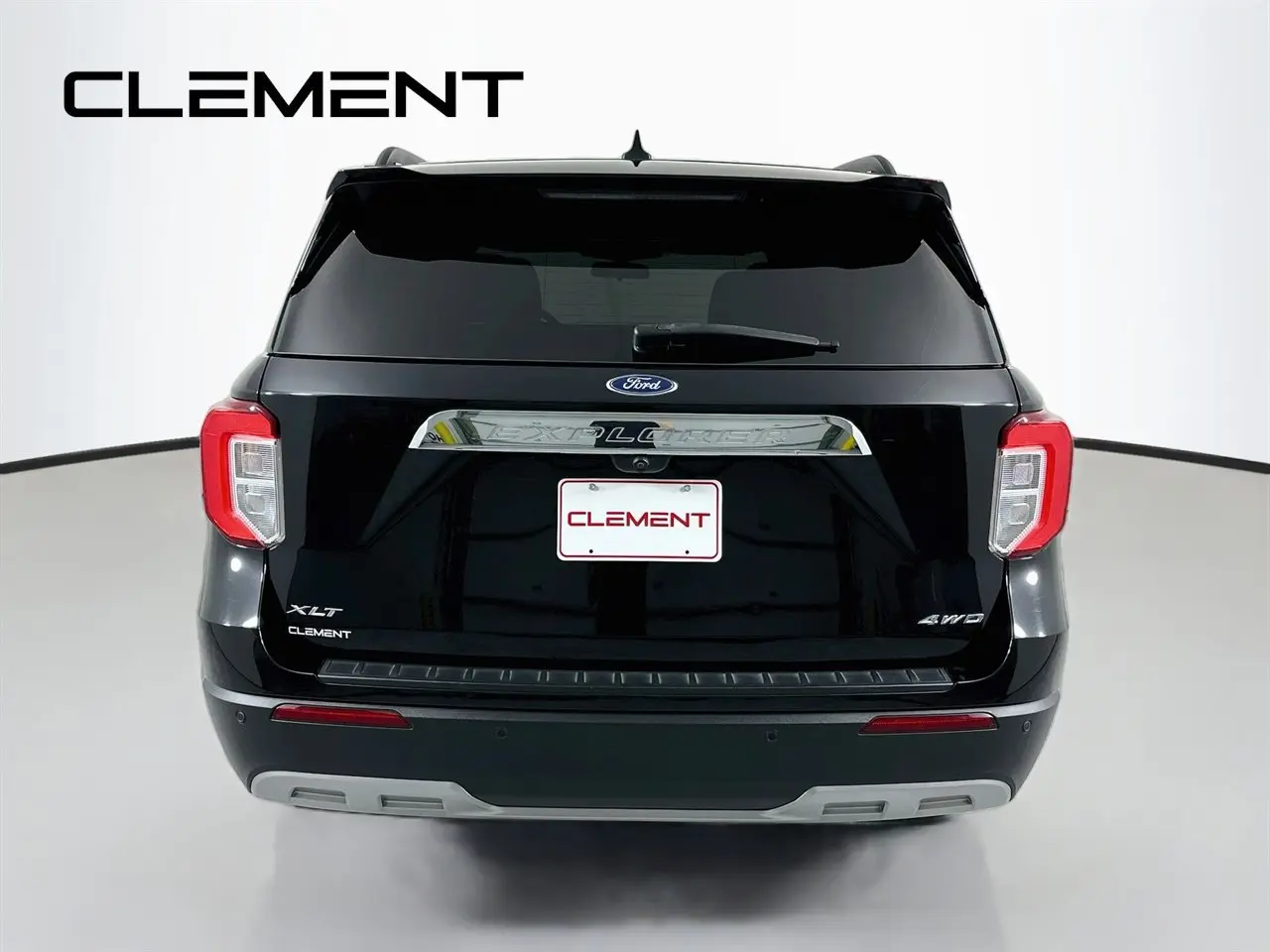 2022 Ford Explorer - $22,095