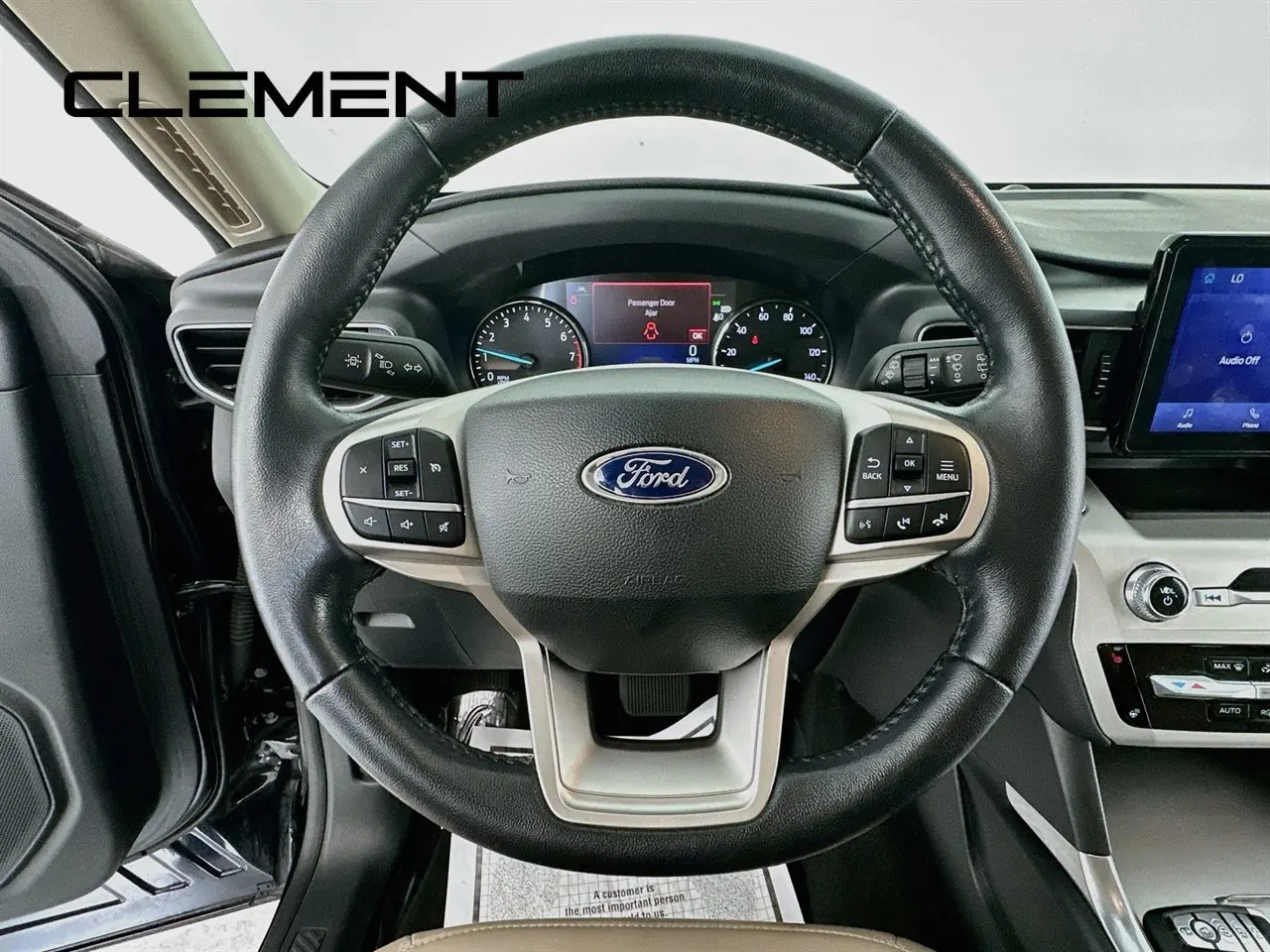 2022 Ford Explorer - $22,095