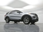 2022 Explorer Thumbnail 4