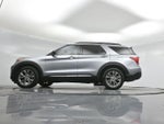 2022 Explorer Thumbnail 8