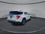 2022 Explorer Thumbnail 8