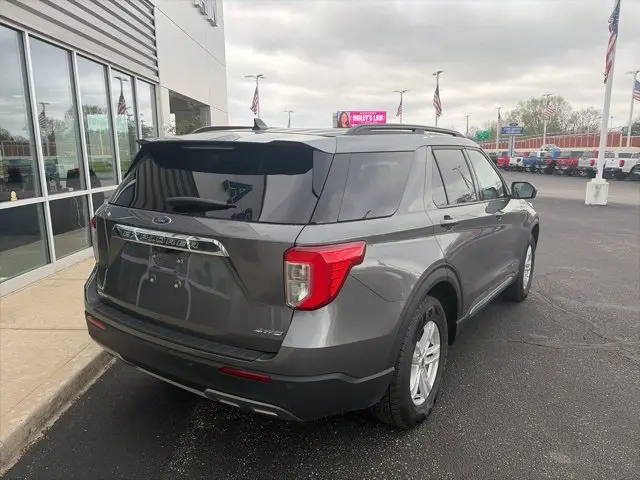 2022 Ford Explorer - $29,520
