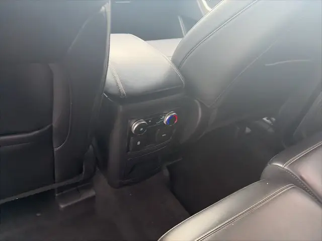 2022 Ford Explorer - $29,520