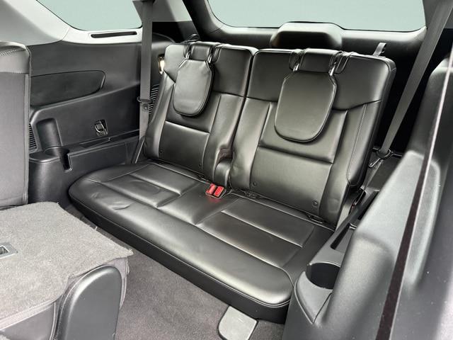 2022 Ford Explorer - $28,995