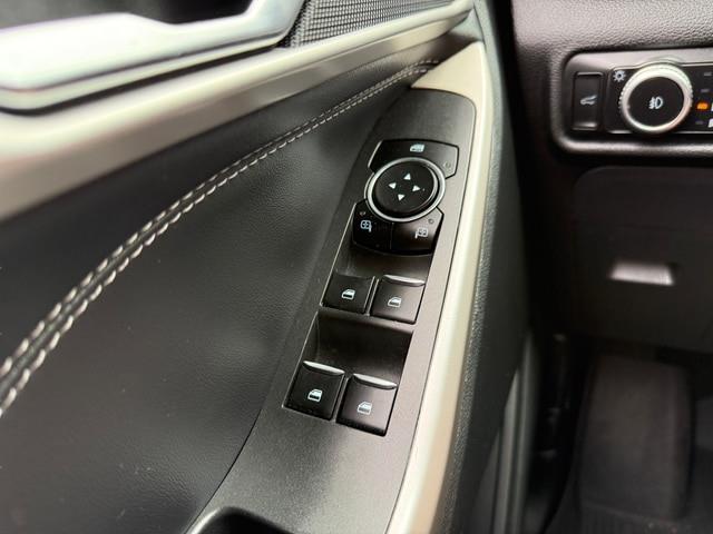 2022 Ford Explorer - $28,995