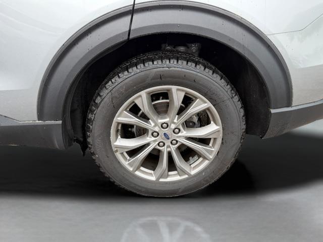 2022 Ford Explorer - $28,995
