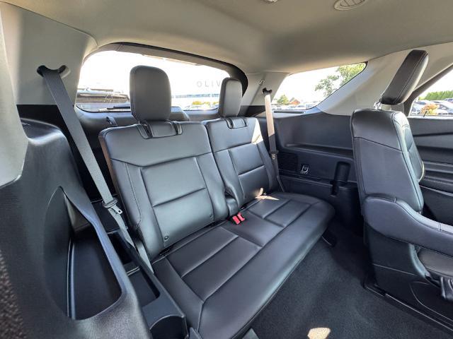 2023 Ford Explorer - $30,375