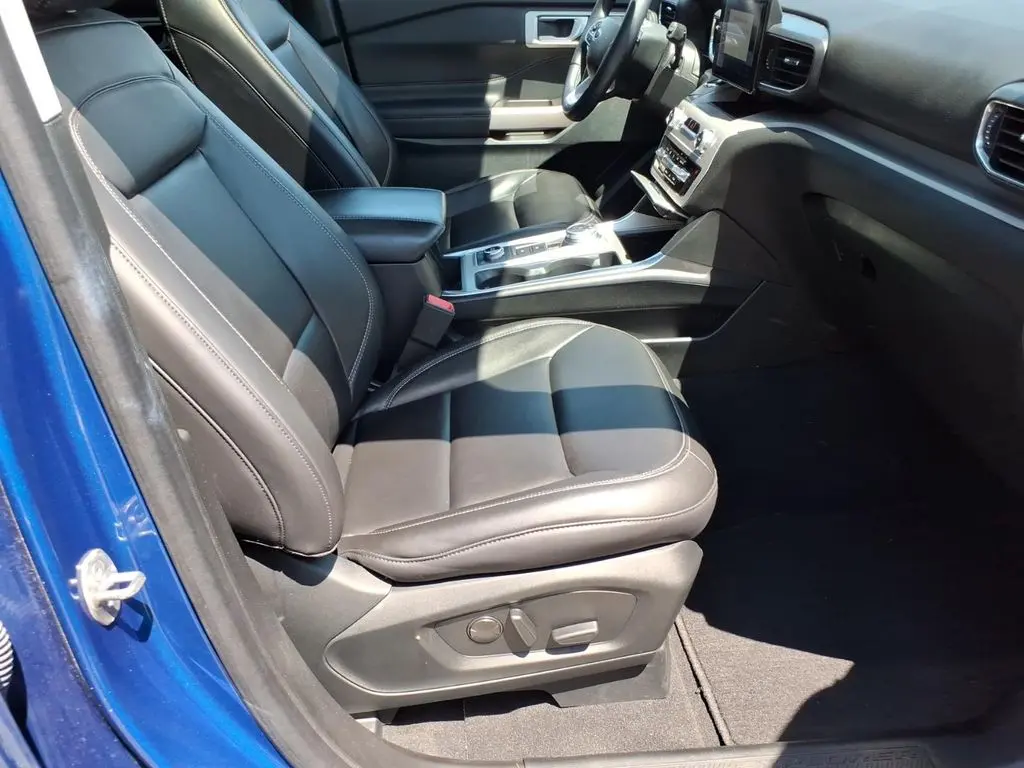 2023 Ford Explorer - $26,890