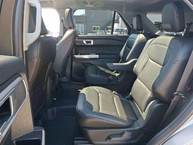 2023 Ford Explorer - $32,284