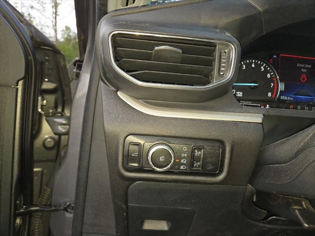 2023 Ford Explorer - $31,997