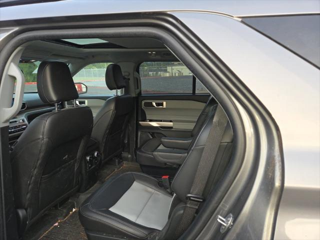 2023 Ford Explorer - $31,997