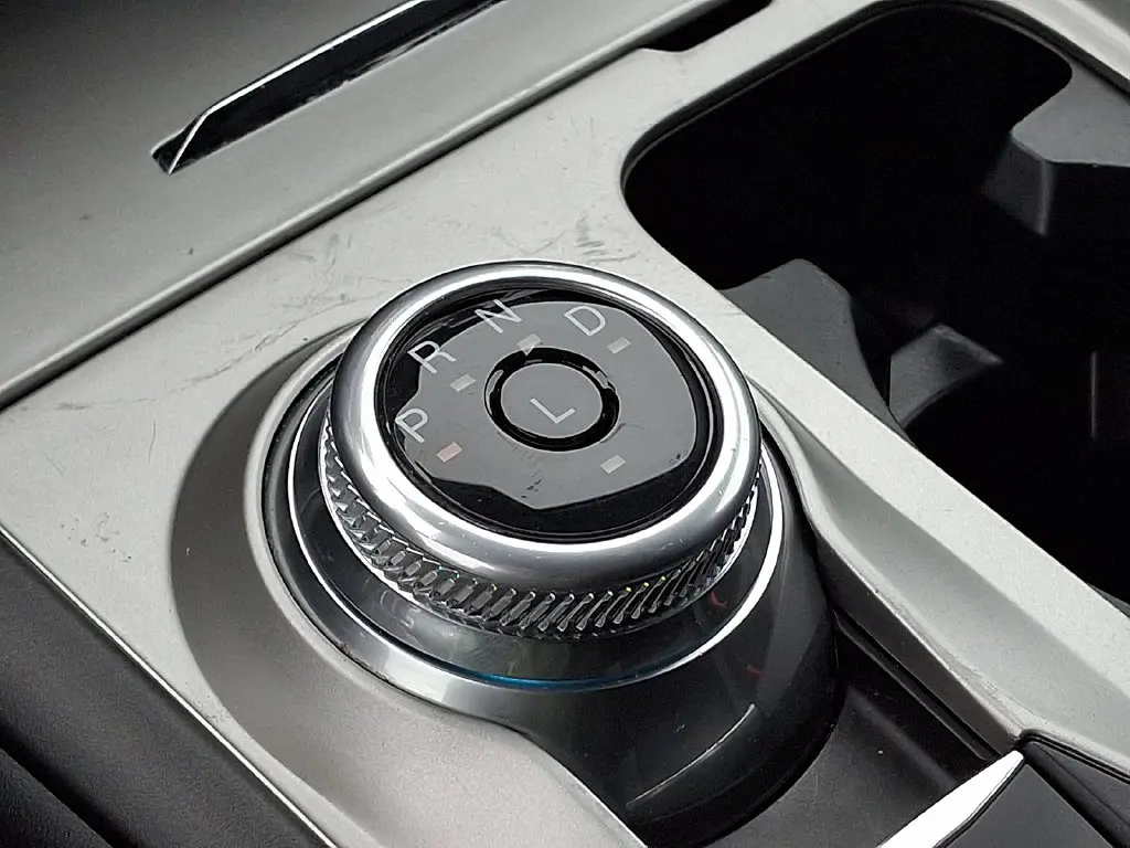 2023 Ford Explorer - $29,200