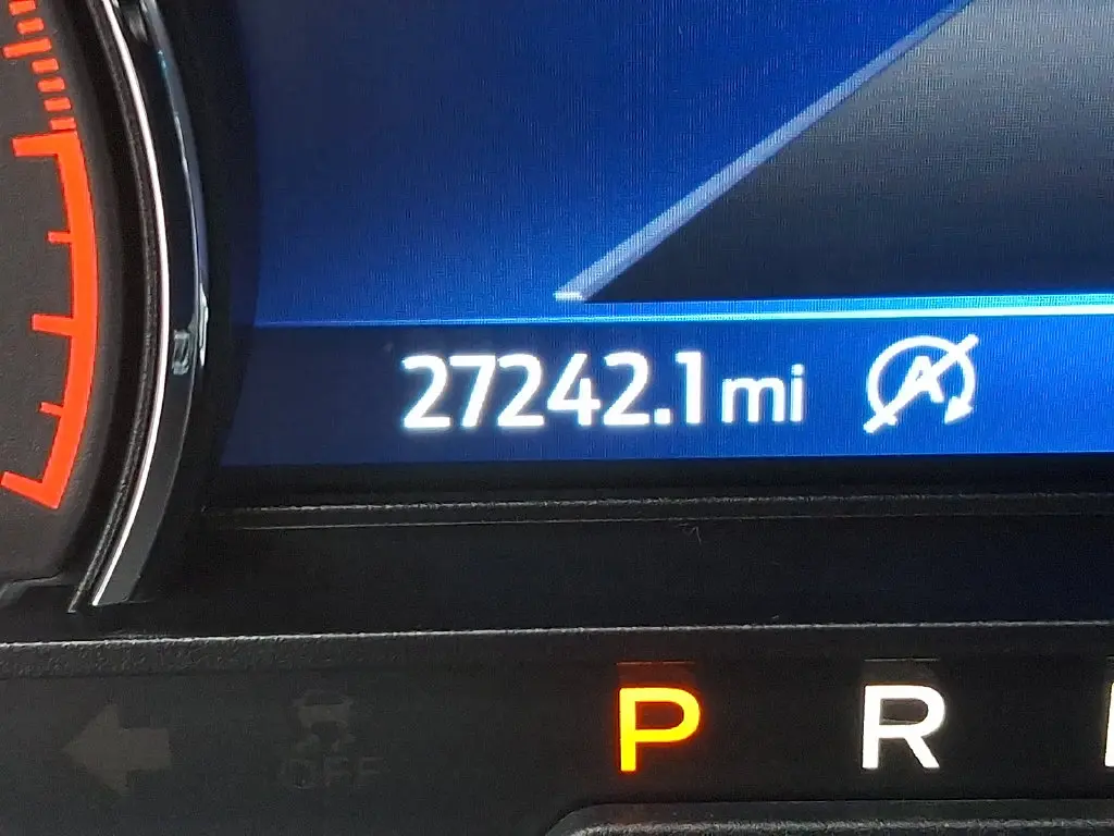 2023 Ford Explorer - $29,200