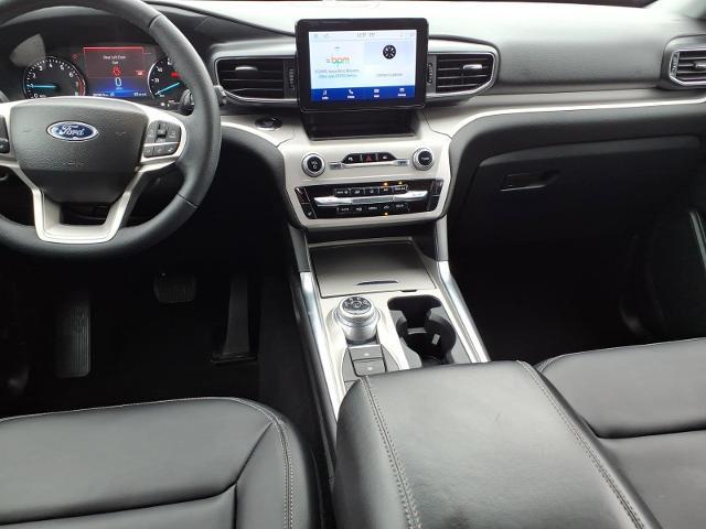 2023 Ford Explorer - $31,980