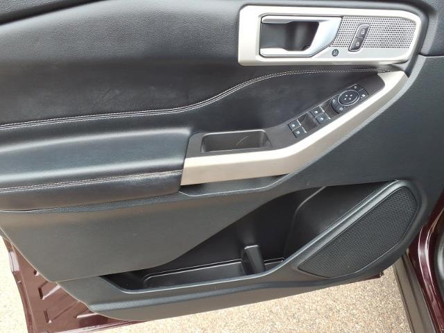 2023 Ford Explorer - $31,980