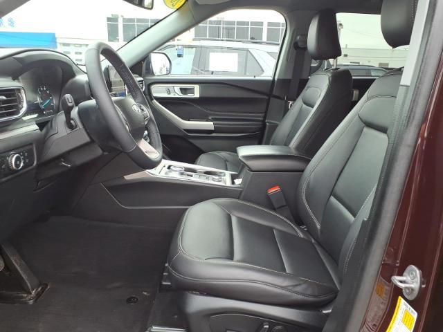 2023 Ford Explorer - $31,980