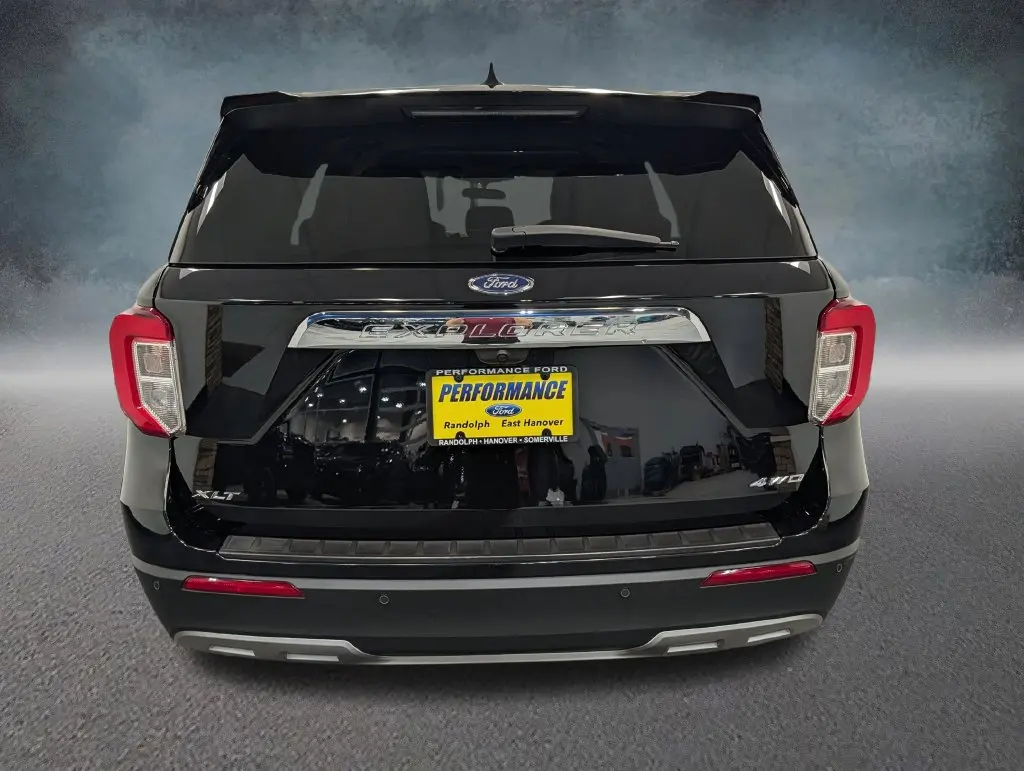 2023 Ford Explorer - $29,900