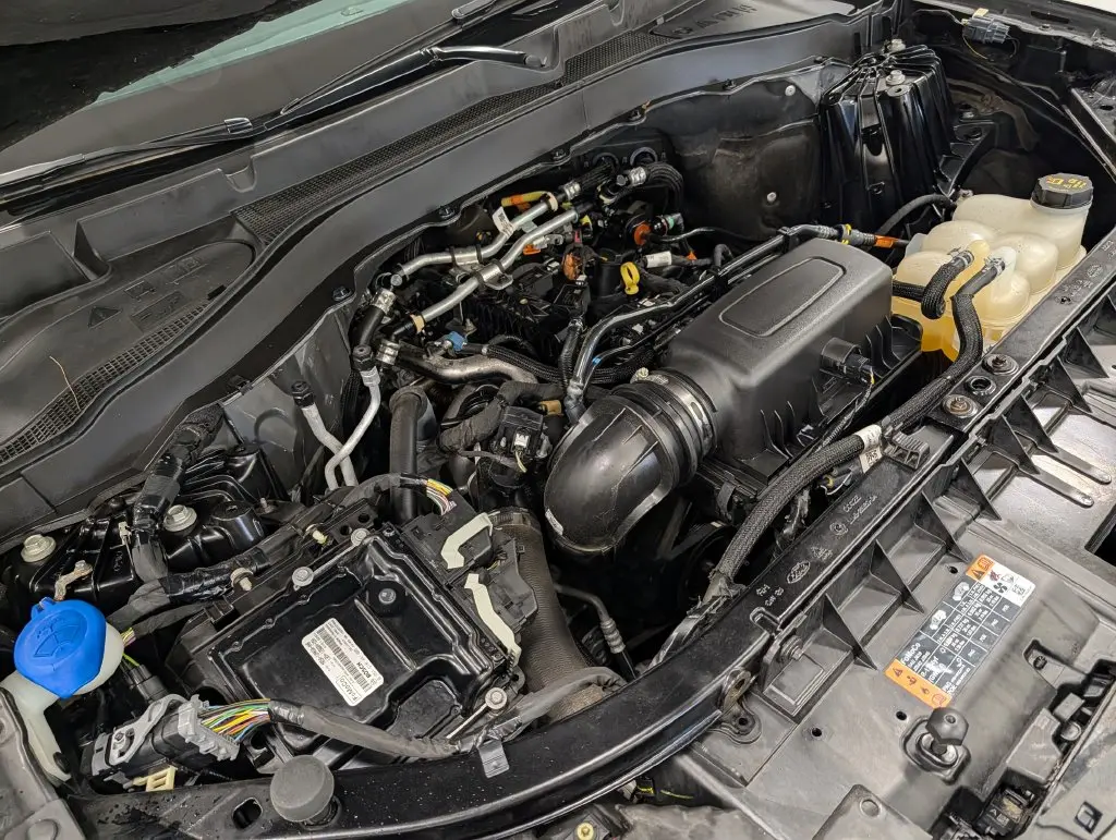 2023 Ford Explorer - $29,900