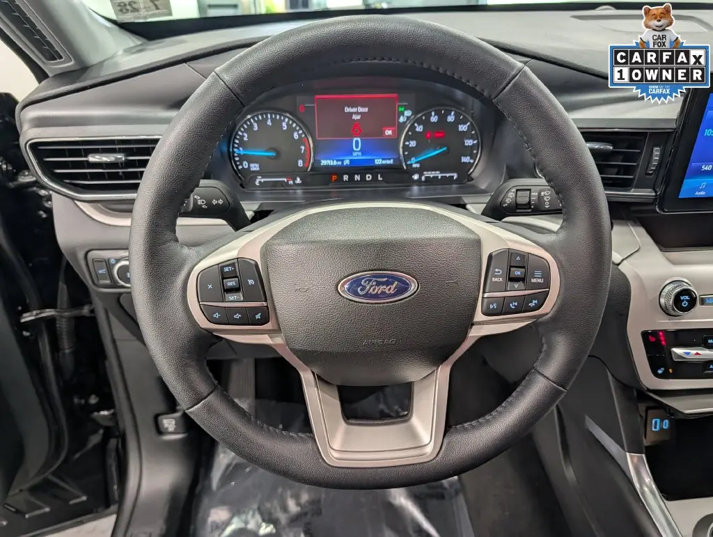 2023 Ford Explorer - $29,900