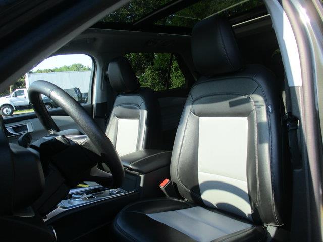 2023 Ford Explorer - $23,677