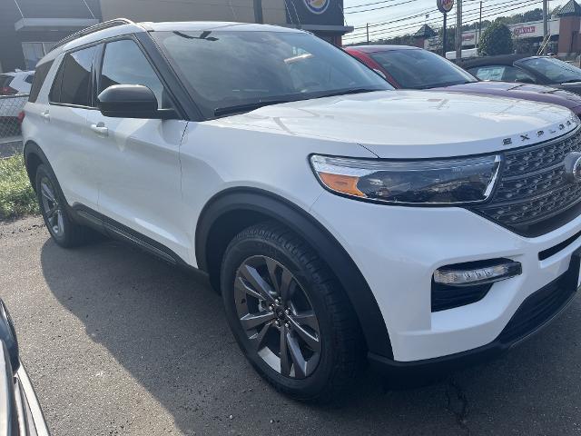 2023 Ford Explorer - $33,687