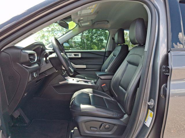 2023 Ford Explorer - $24,998