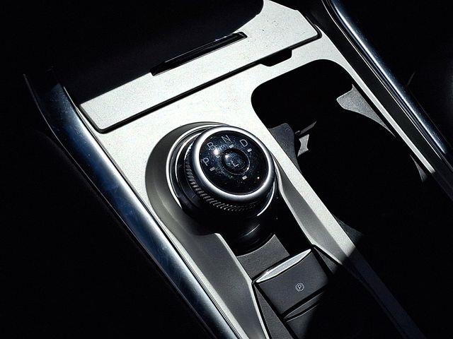 2023 Ford Explorer - $24,998